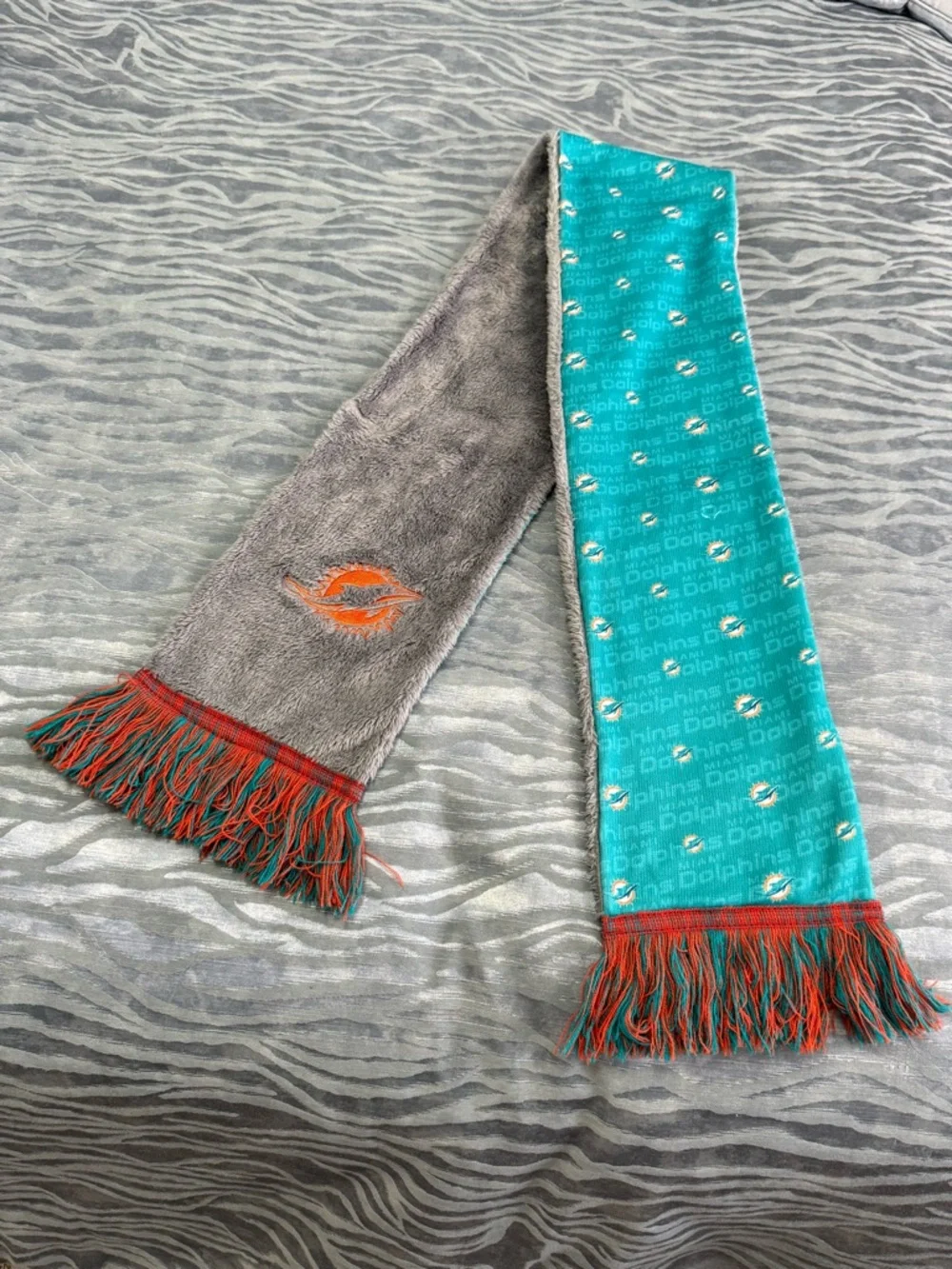 NEW! Miami Dolphins Teal & Orange Logo Scarf